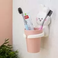 Настенный держатель для зубных щеток ILikeGift Little Rabbit