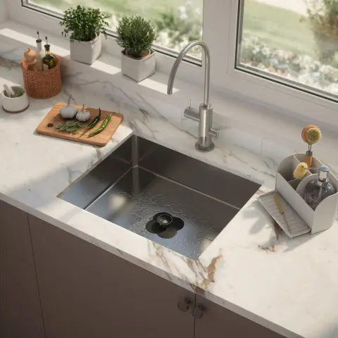 Фильтр-заглушка для слива Umbra Bloom в форме цветка, черный