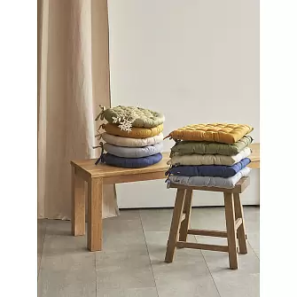 Подушка на стул круглая из хлопка оливкового цвета из коллекции essential, 40 см