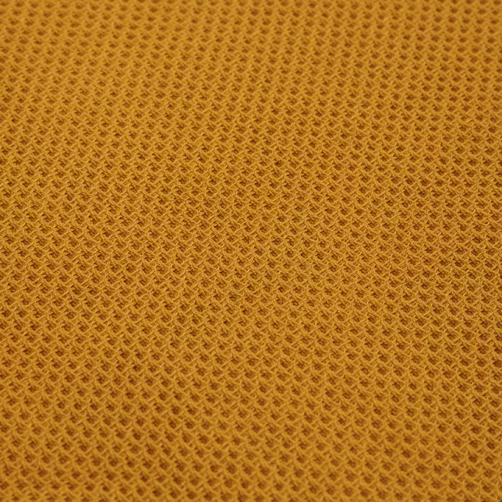 Полотенце банное вафельное цвета карри из коллекции essential, 70х140 см