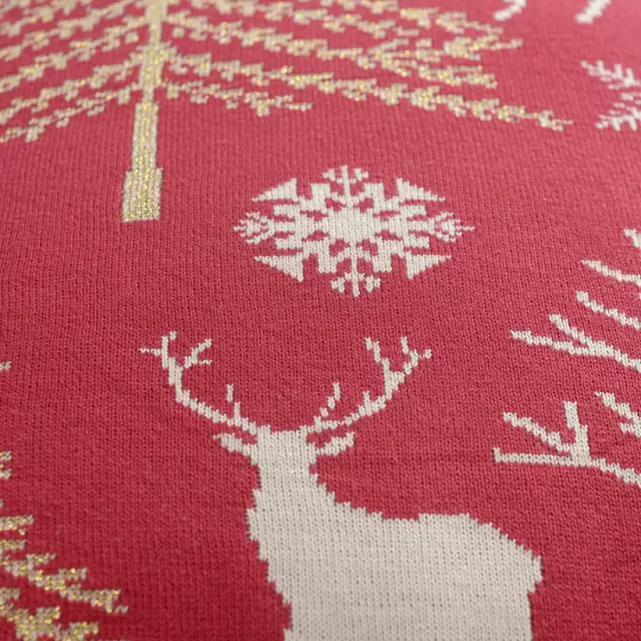 Подушка вязаная с новогодним рисунком Tkano Winter fairytale из коллекции New Year Essential, 45х45 см