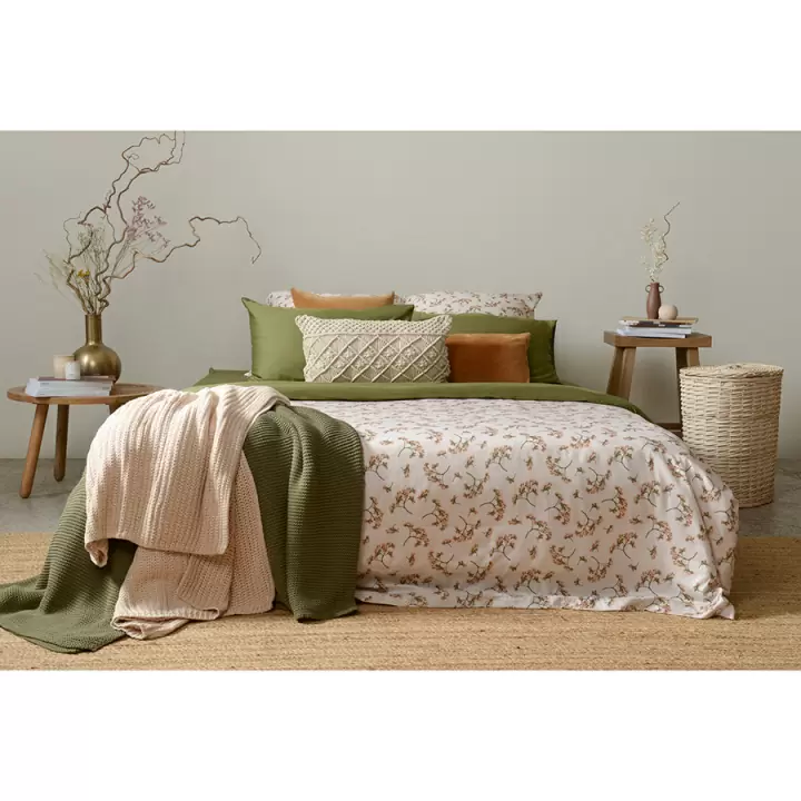 Комплект постельного белья из сатина оливкового цвета с принтом "Степное цветение" из коллекции prairie, 150х200 см