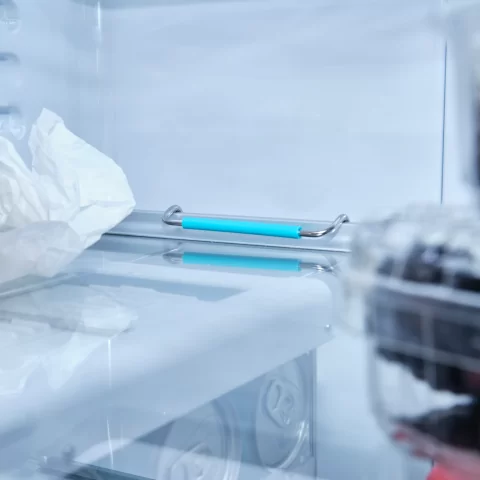 Подвесной органайзер для банок в холодильник Joseph Joseph FridgeStore