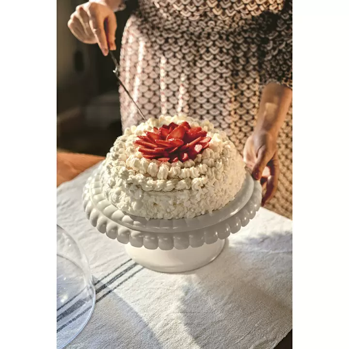 Блюдо для торта с крышкой Guzzini Tiffany 30 см, молочно-белое