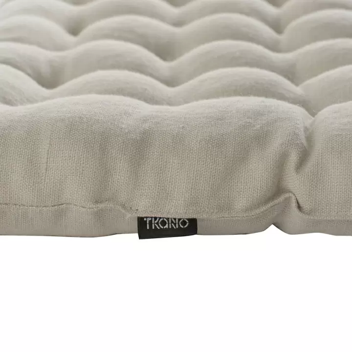 Подушка стеганая на стул из умягченного льна бежевого цвета essential, 40х40 см
