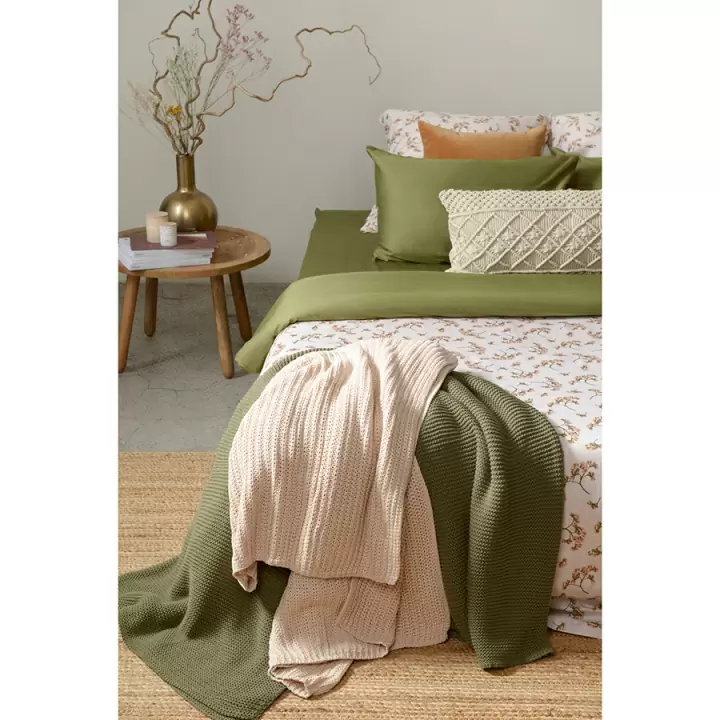 Чехол на подушку из хлопкового бархата коричневого цвета из коллекции essential, 30х50 см