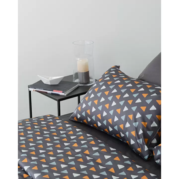 Комплект постельного белья двуспальный из сатина с принтом triangles из коллекции wild