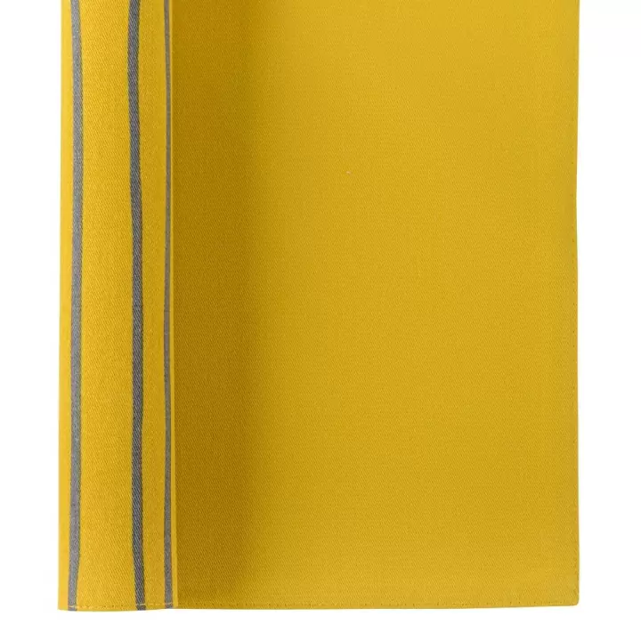 Cалфетка двухсторонняя под приборы из хлопка горчичного цвета с принтом Полоски из коллекции prairie