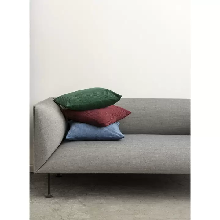 Чехол на подушку фактурный из хлопкового бархата темно-синего цвета  из коллекции essential, 45х45 см