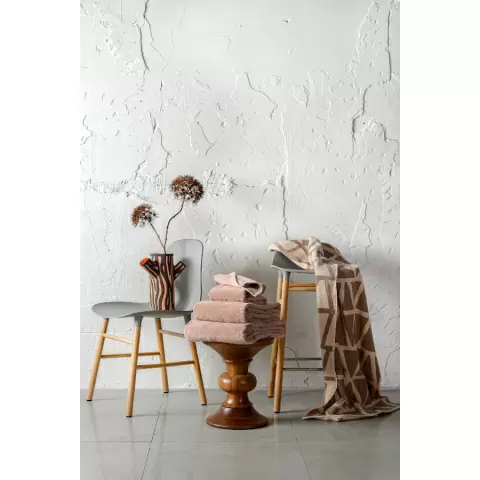 Полотенце для лица коричневого цвета из коллекции Tkano Essential, 30х30 см