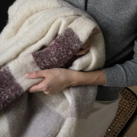 Плед мохеровый over horizon цвета марсала из коллекции trendy ruffles, 130х180 см