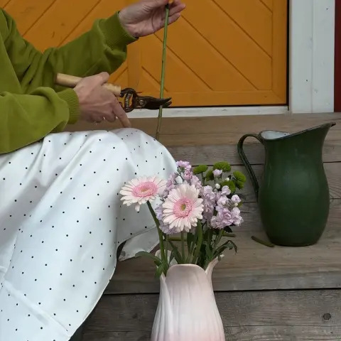 Ваза petal нежно-розового цвета из коллекции blossom, 26 см