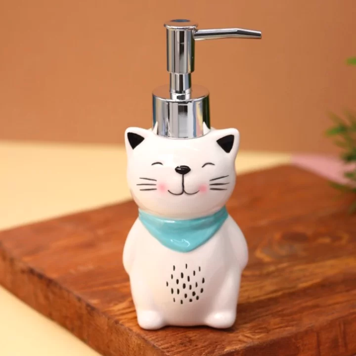 Дозатор для жидкого мыла ILikeGift Cute cat