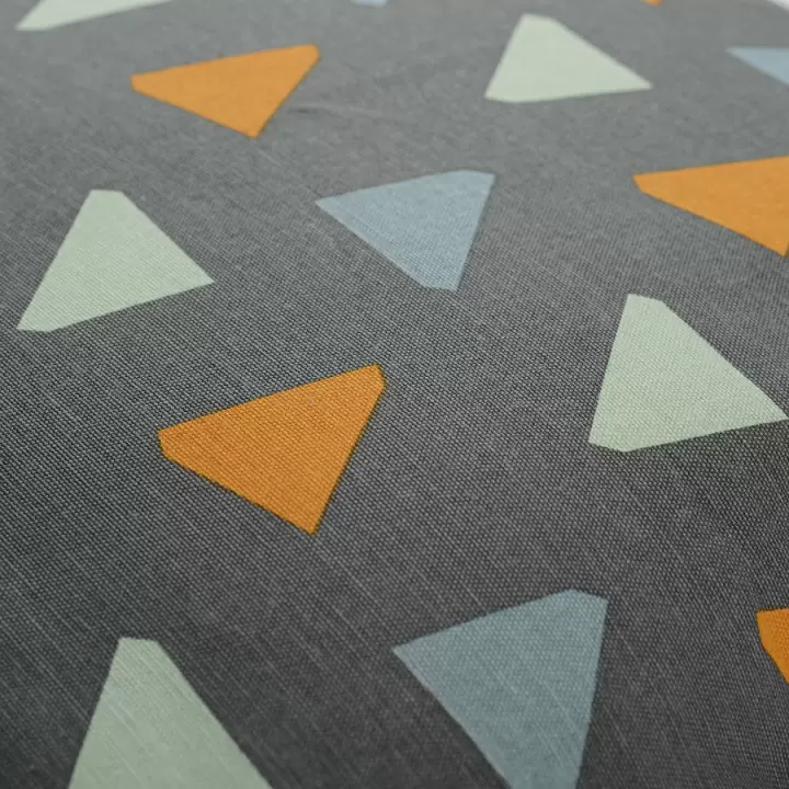 Чехол для подушки с принтом Triangles из коллекции Wild, 45х45 см