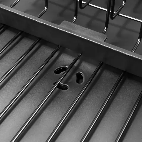 Раздвижная сушилка для посуды Joseph Joseph Extend Steel Plus с держателем для бокалов, черная