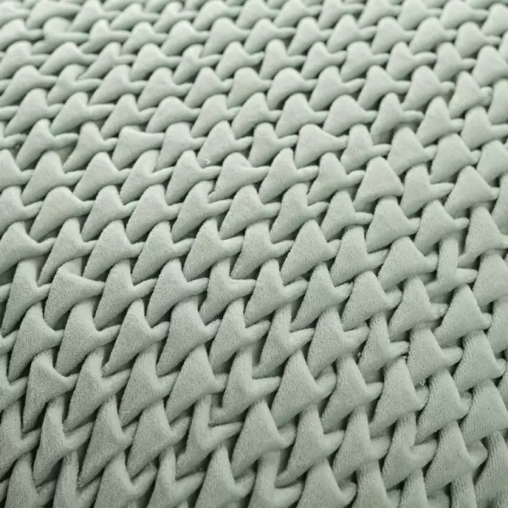 Подушка мятного цвета стеганая Essential, 45х45 см