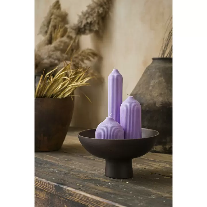 Свеча декоративная цвета лаванды из коллекции edge, 16,5см