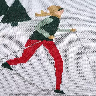 Подушка вязаная с новогодним рисунком let's ski из коллекции new year essential, 45x45 см