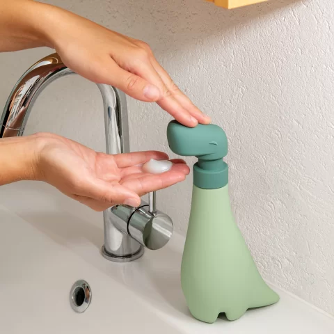 Дозатор для жидкого мыла Ototo Soapasaurus