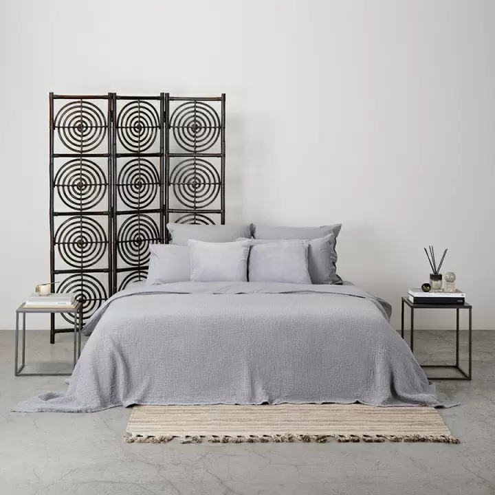Комплект постельного белья полутораспальный серого цвета из органического стираного хлопка из коллекции Essential