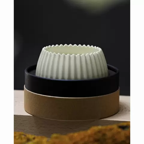 Свеча ароматическая lemon, mandarin & neroli из коллекции edge, бежевый