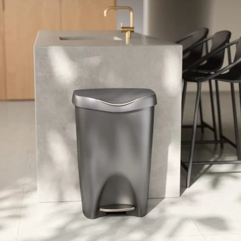Мусорный бак Umbra Brim 50 л, серый/никель