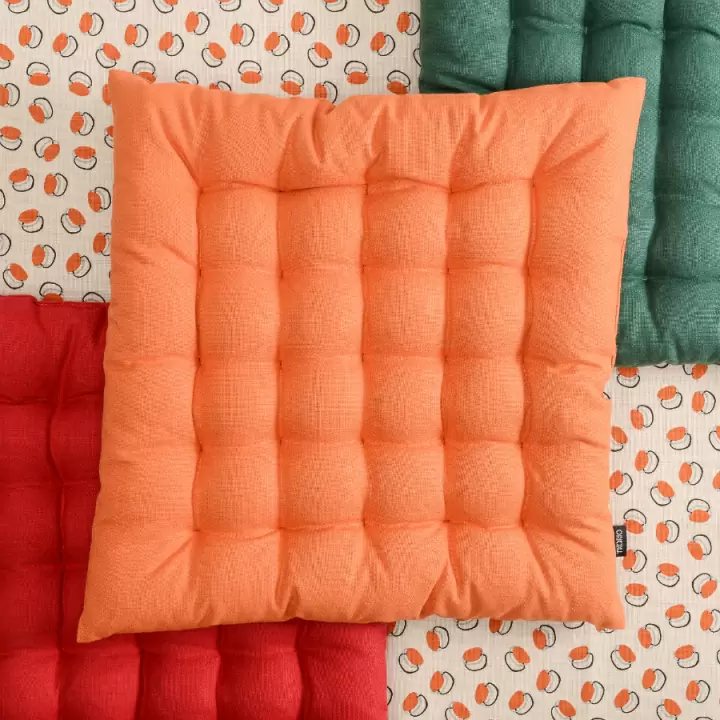 Подушка на стул из хлопка, оранжевая
