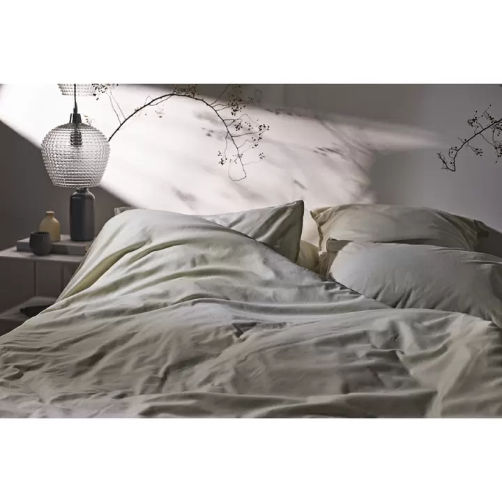 Комплект постельного белья из сатина серо-бежевого цвета с брашинг-эффектом из коллекции essential