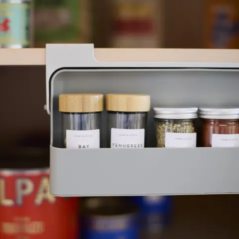 Подвесной органайзер под полку для специй Joseph Joseph CupboardStore