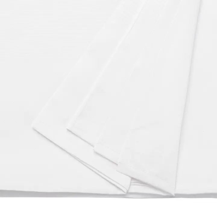 Скатерть жаккардовая белого цвета из хлопка с вышивкой из коллекции essential, 180х260 см