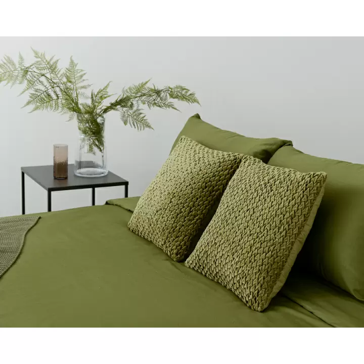 Подушка оливкового цвета Essential, 45х45 см