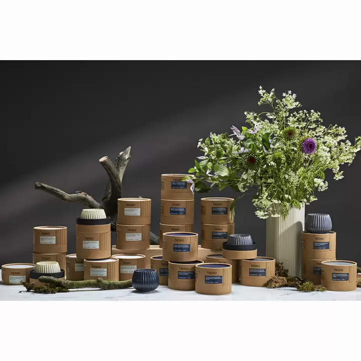 Свеча ароматическая cypress, jasmine & patchouli из коллекции edge, синий