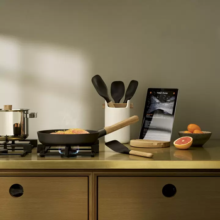Подставка для посуды-планшета Eva Solo smartmat, 18 см, дуб