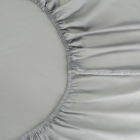 Простыня на резинке из премиального сатина светло-серого цвета из коллекции essential,  180х200х30 см