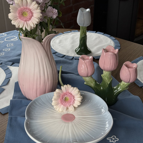 Подсвечник floret голубого цвета из коллекции blossom, 20 см